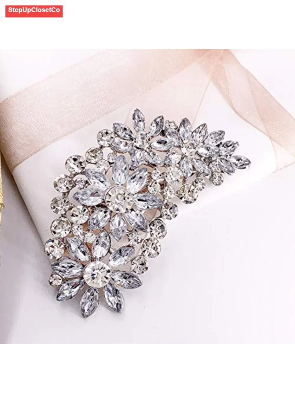 Vintage Austrian Crystal Flower Leaf Bouquet Cluster Brooch Pin for Women Gold